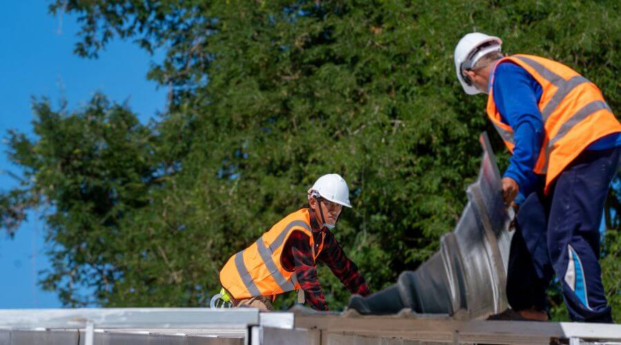 Roof maintenance in Carriere, MS